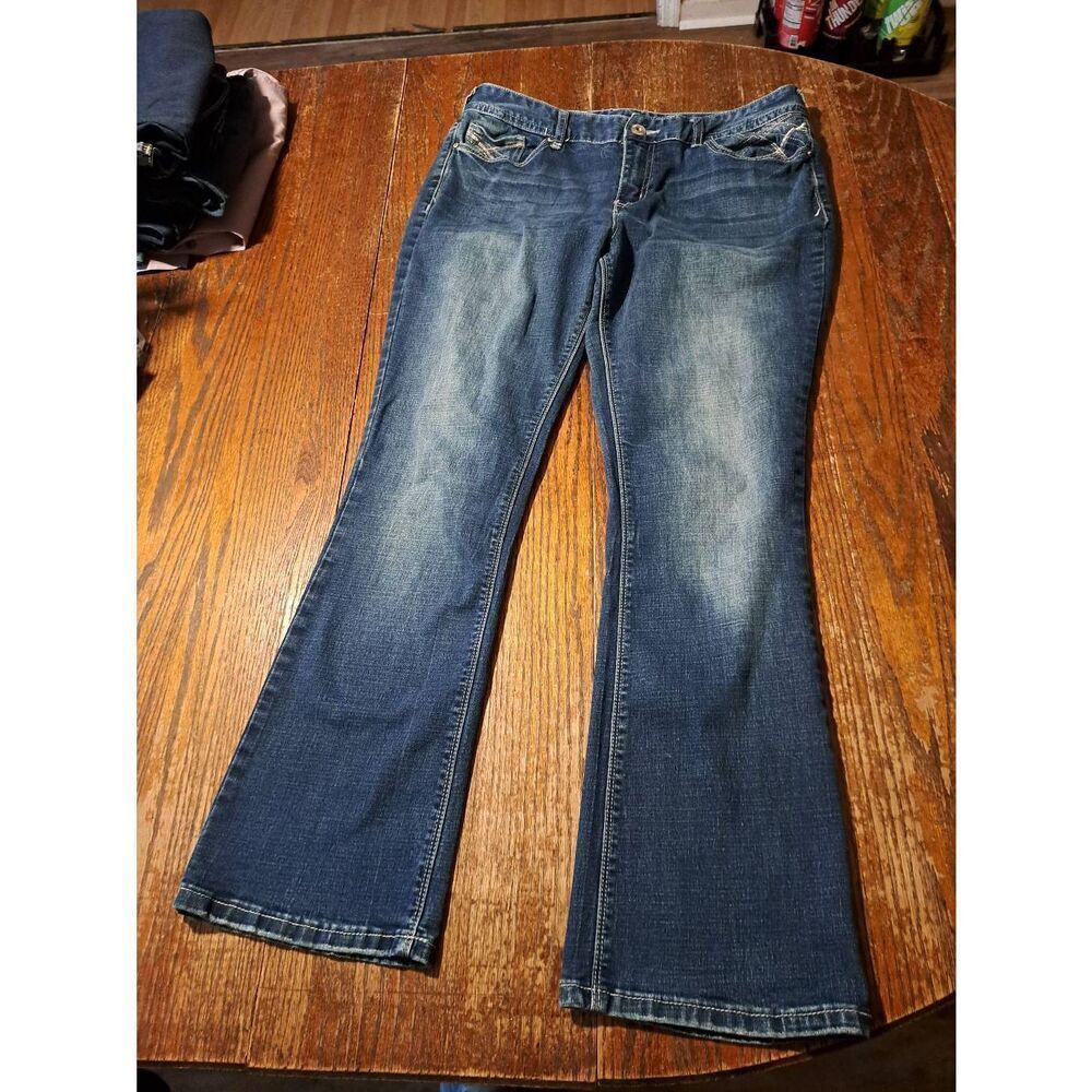 Amethyst Jeans Betty Size 11 12 Short Denim Blue Jeans Casual Pants